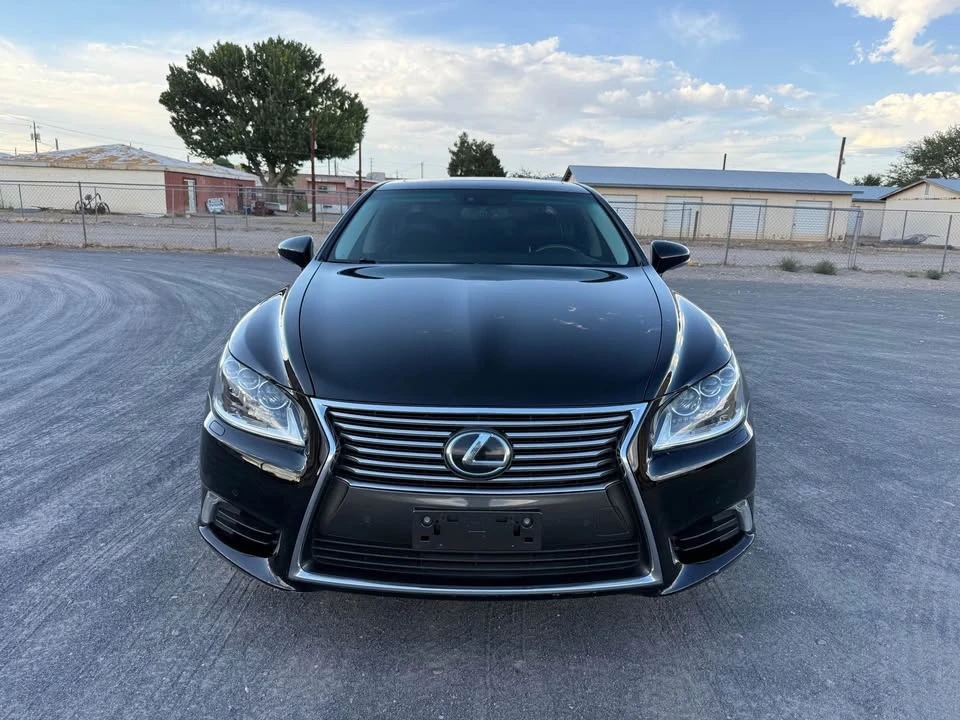2014 Lexus LS 4th Gen - Image 2 of 20