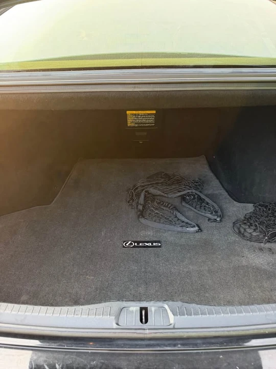 2014 Lexus LS 4th Gen - Image 16 of 16