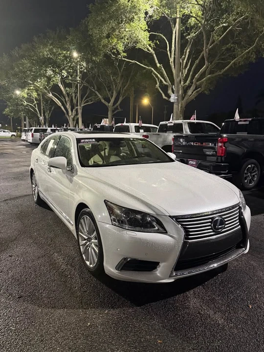 2014 Lexus LS 4th Gen - Image 2 of 6