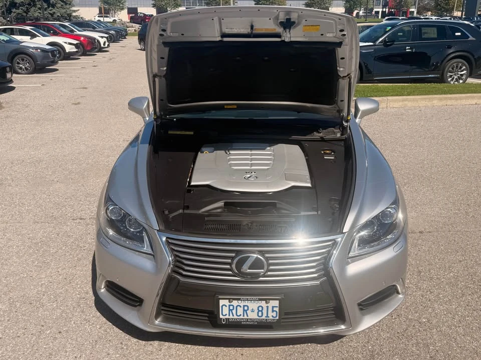 2014 Lexus LS 4th Gen - Image 16 of 17