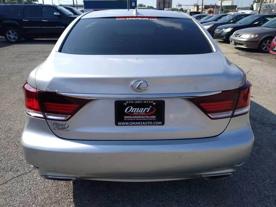 2014 Lexus LS 4th Gen - Image 10 of 20