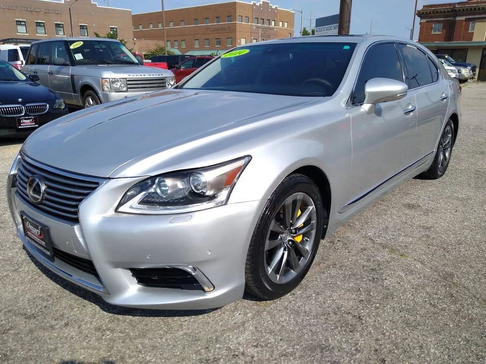 2014 Lexus LS 4th Gen - Image 4 of 20