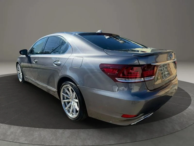 2014 Lexus LS 4th Gen - Image 7 of 12