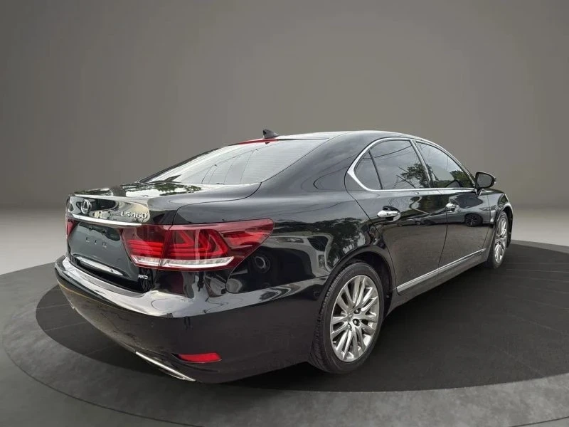 2014 Lexus LS 4th Gen - Image 5 of 12
