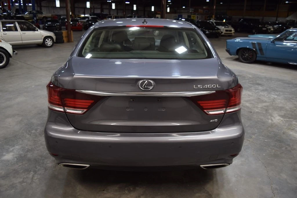 2014 Lexus LS 4th Gen - Image 7 of 12