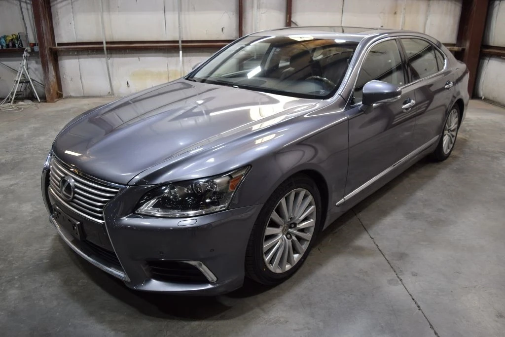 2014 Lexus LS 4th Gen - Image 3 of 12