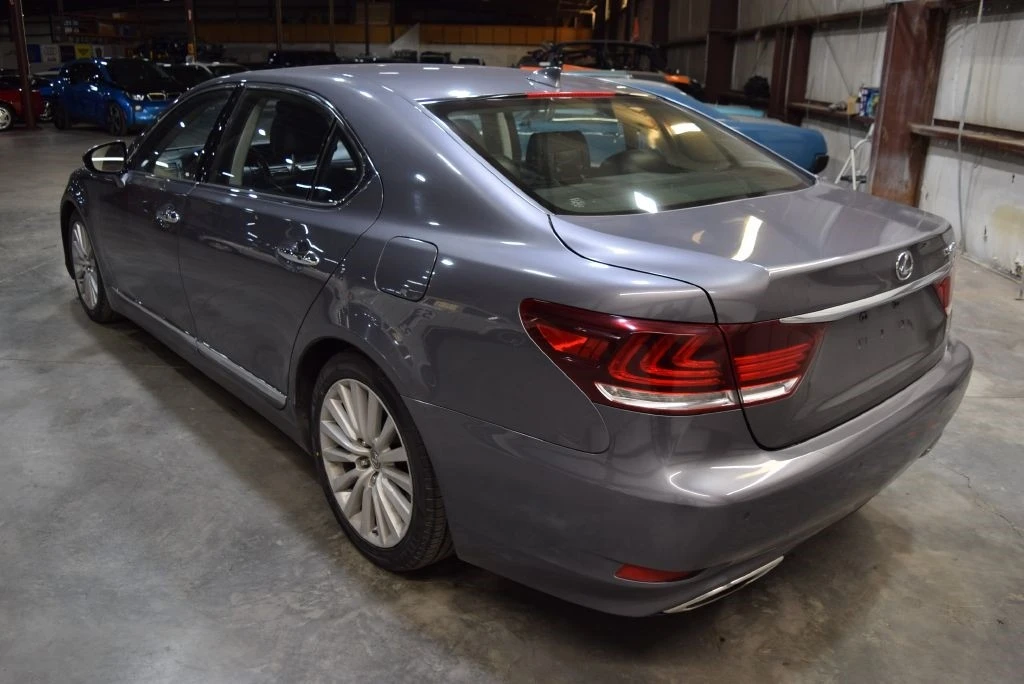 2014 Lexus LS 4th Gen - Image 5 of 12