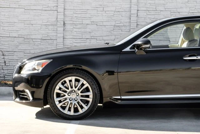 2014 Lexus LS 4th Gen - Image 14 of 21
