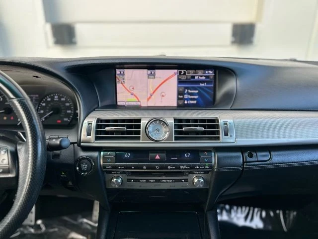 2014 Lexus LS 4th Gen - Image 18 of 21