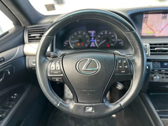 2014 Lexus LS 4th Gen - Image 29 of 31