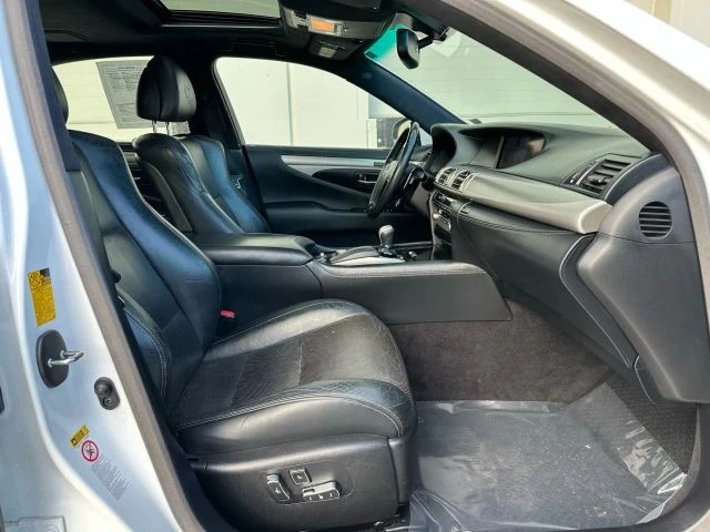 2014 Lexus LS 4th Gen - Image 14 of 21