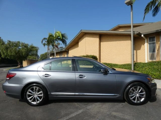 2014 Lexus LS 4th Gen - Image 5 of 21