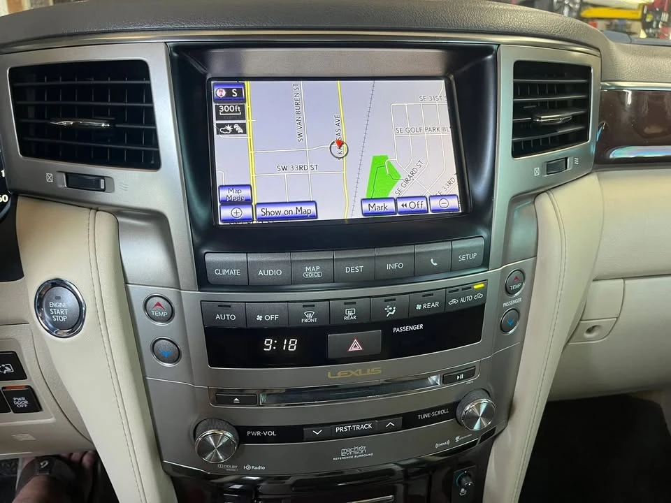 2014 Lexus LX 3rd Gen - Image 13 of 20