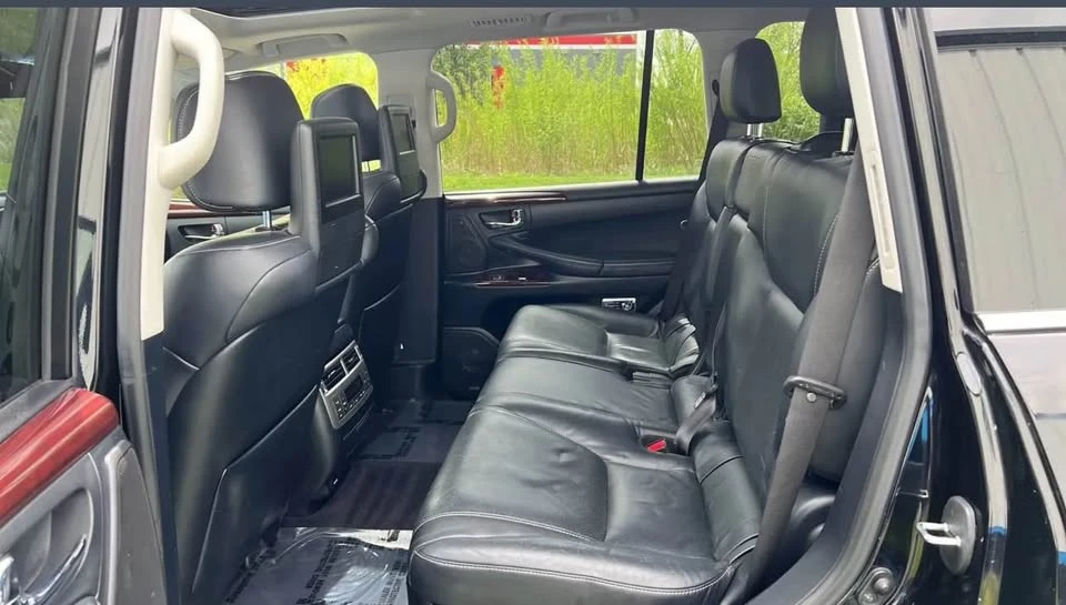 2014 Lexus LX 3rd Gen - Image 9 of 16