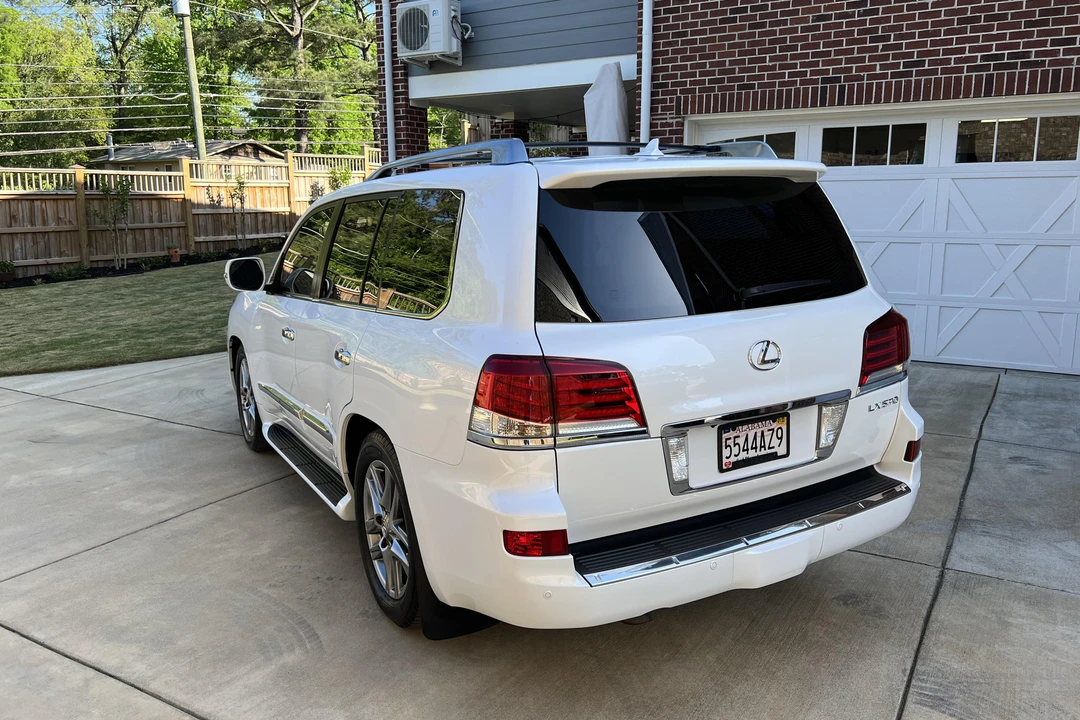 2014 Lexus LX 3rd Gen - Image 12 of 31