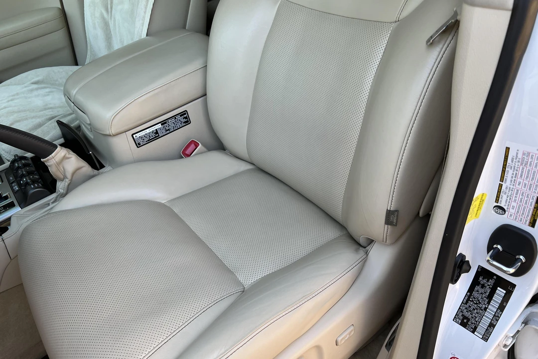 2014 Lexus LX 3rd Gen - Image 24 of 31
