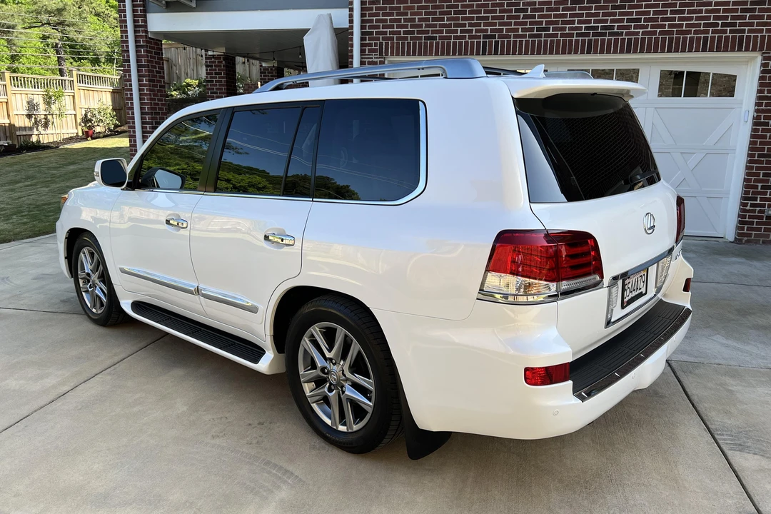 2014 Lexus LX 3rd Gen - Image 4 of 31
