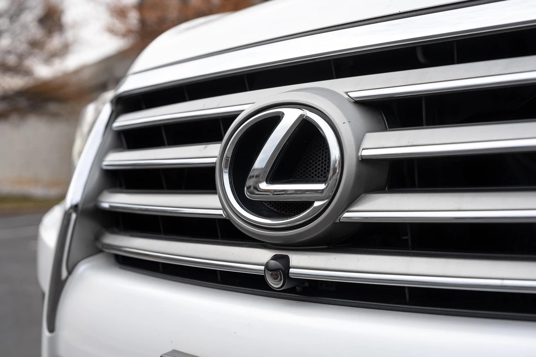 2014 Lexus LX 3rd Gen - Image 11 of 31