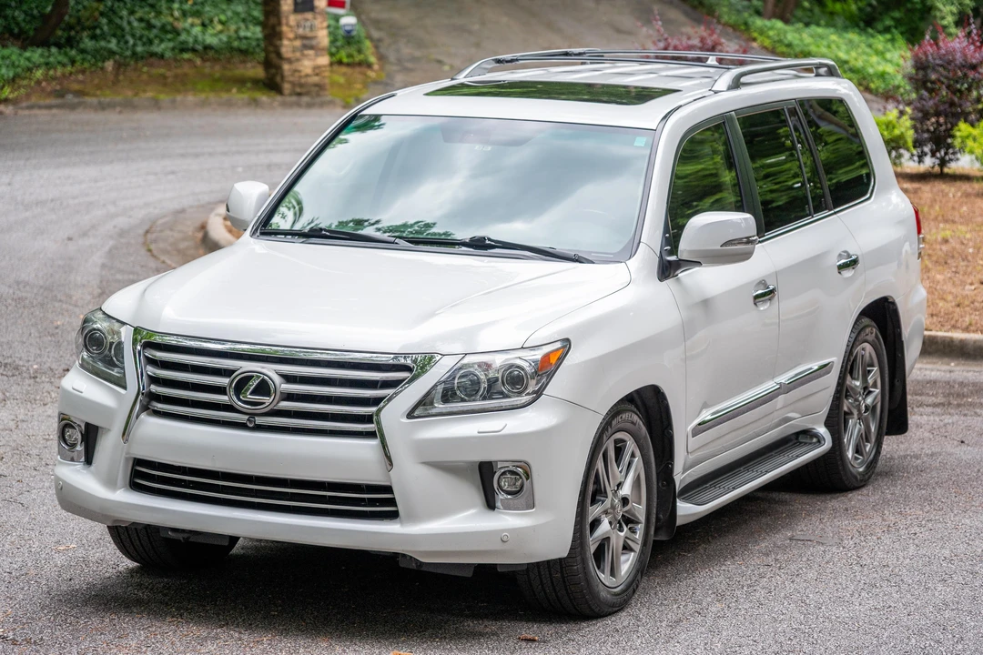 2014 Lexus LX 3rd Gen - Image 8 of 31
