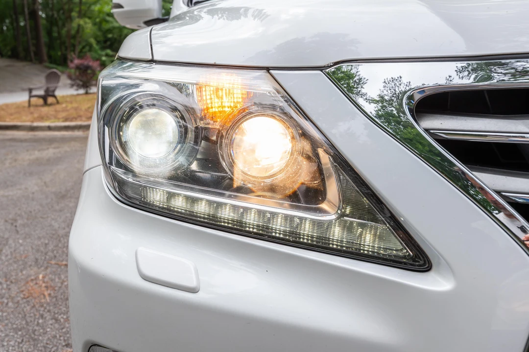 2014 Lexus LX 3rd Gen - Image 14 of 31