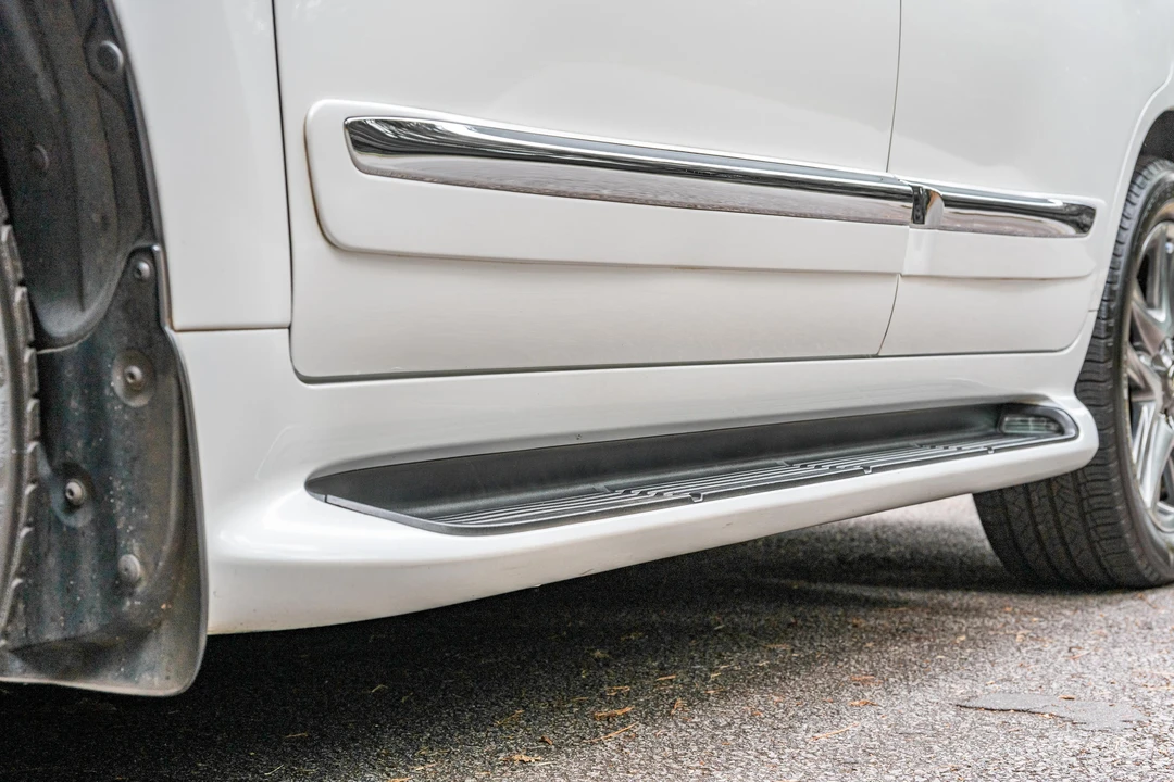 2014 Lexus LX 3rd Gen - Image 29 of 31