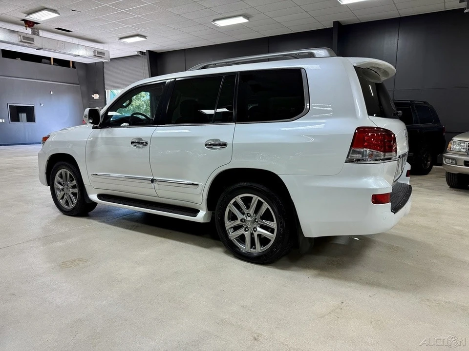2014 Lexus LX 3rd Gen - Image 11 of 12