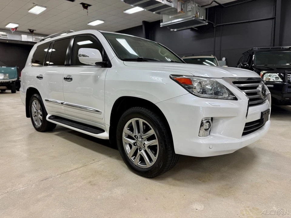 2014 Lexus LX 3rd Gen - Image 4 of 12