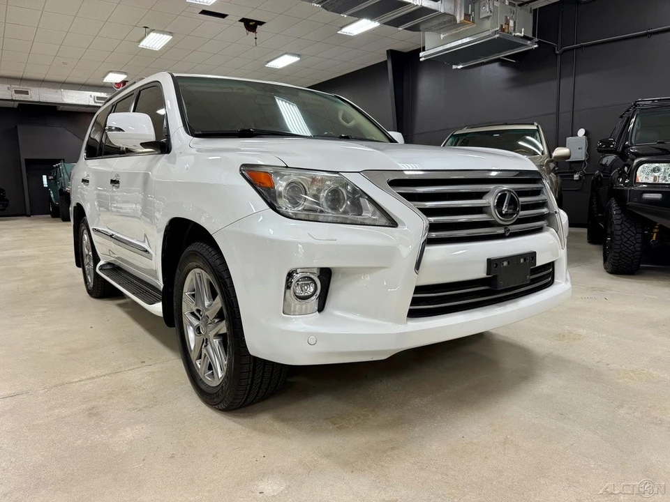 2014 Lexus LX 3rd Gen - Image 6 of 12