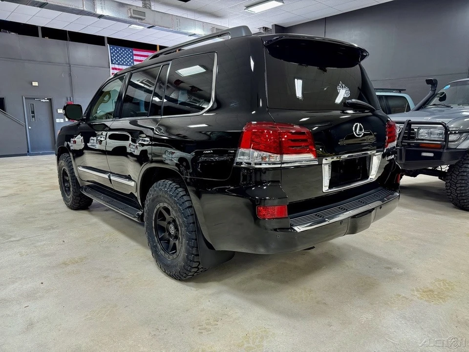 2014 Lexus LX 3rd Gen - Image 5 of 12