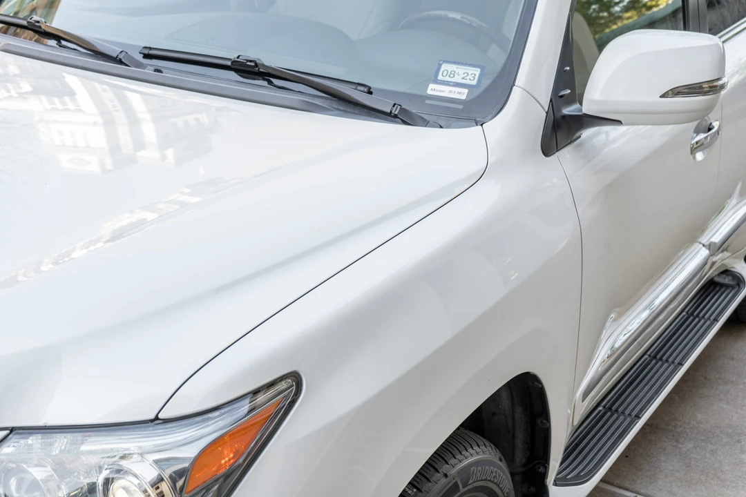 2014 Lexus LX 3rd Gen - Image 24 of 31