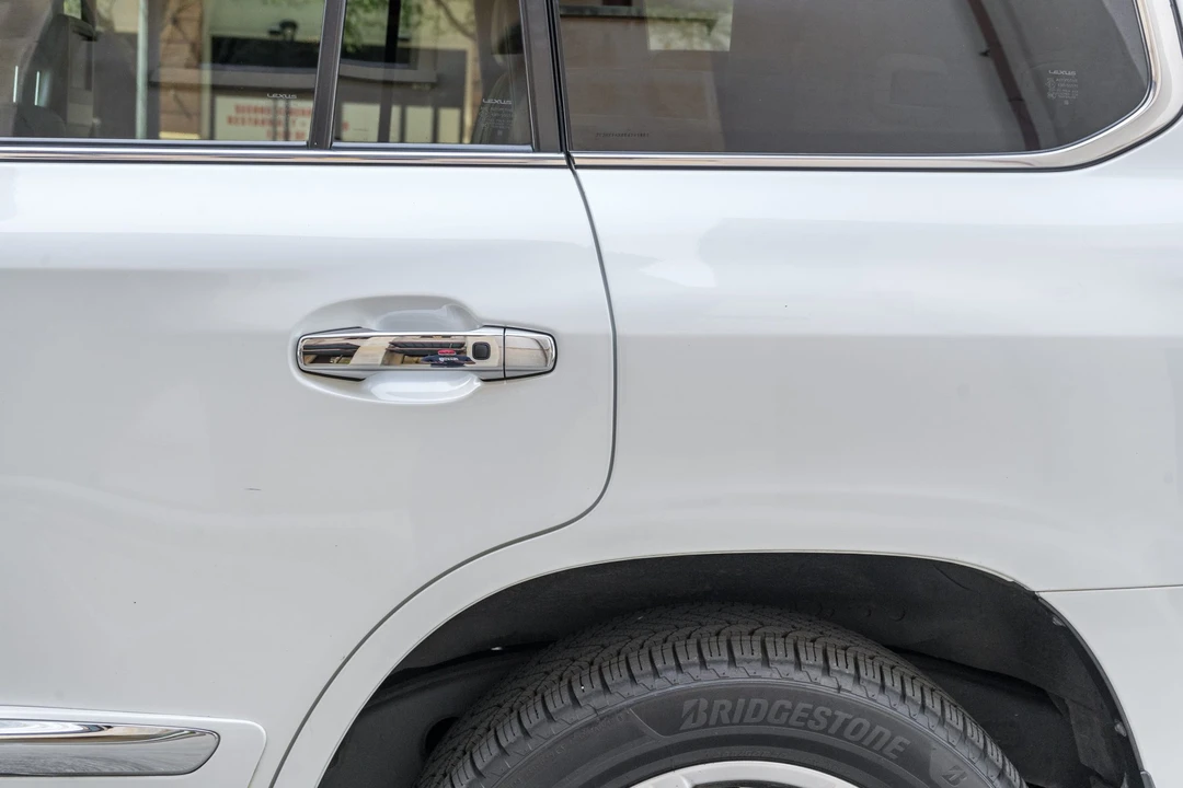2014 Lexus LX 3rd Gen - Image 20 of 31