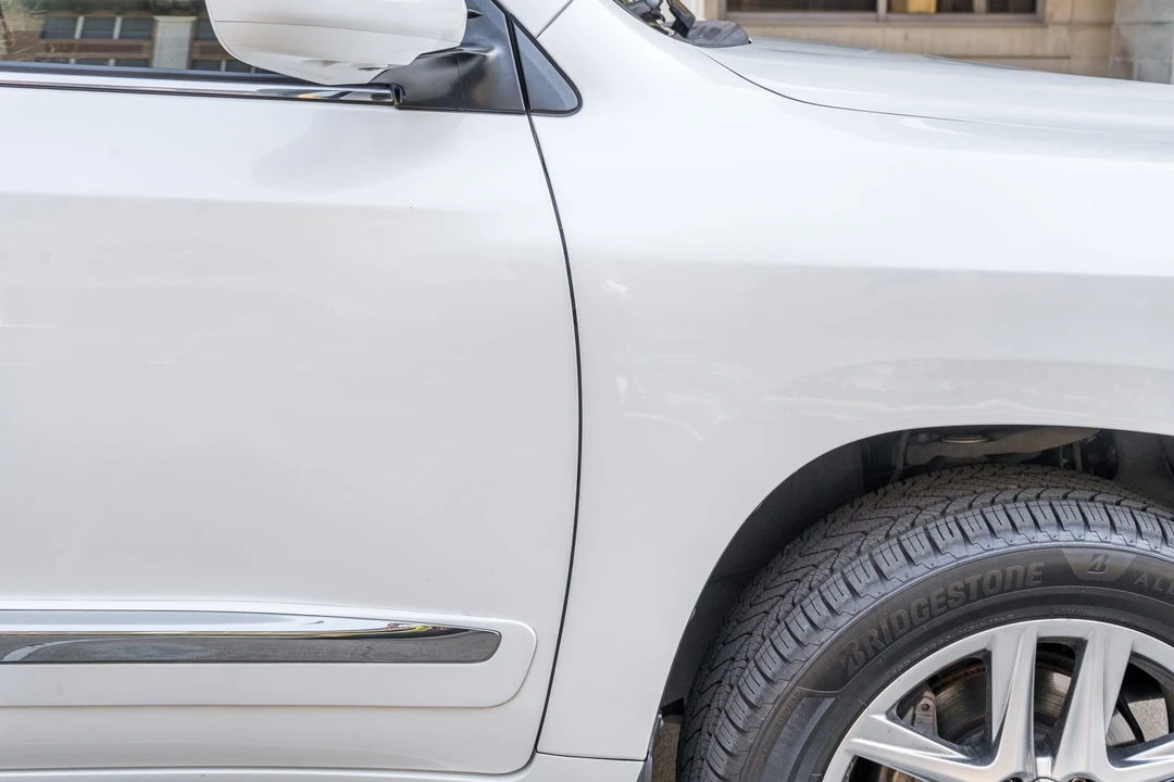 2014 Lexus LX 3rd Gen - Image 14 of 31