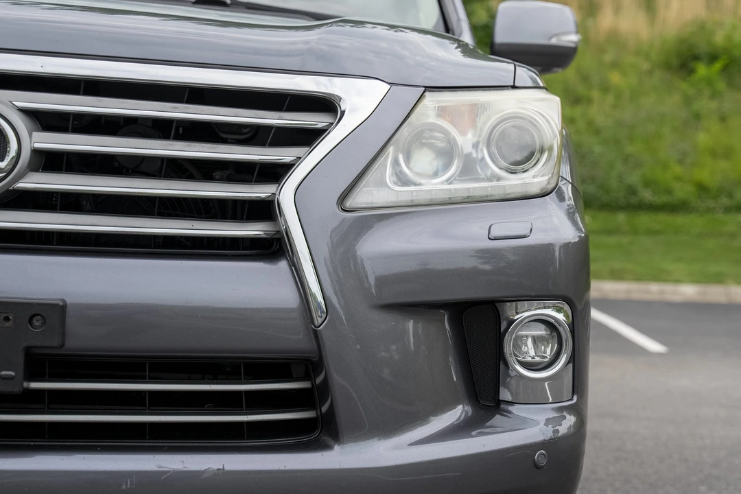 2014 Lexus LX 3rd Gen - Image 13 of 31