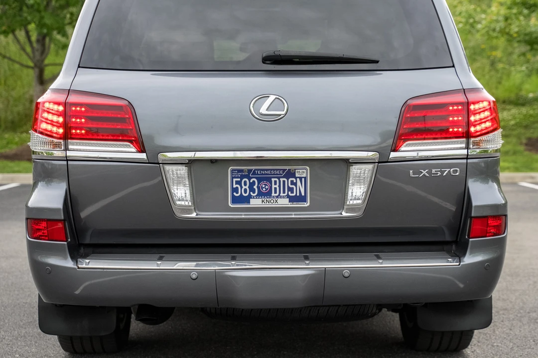 2014 Lexus LX 3rd Gen - Image 16 of 31