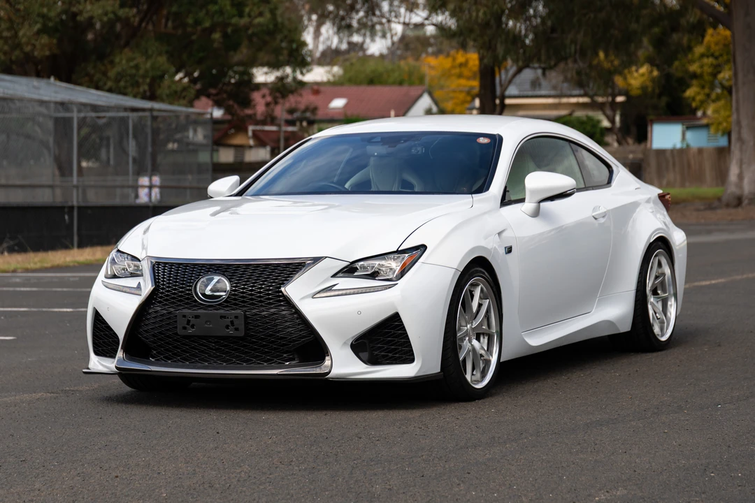 2014 Lexus RC F - Image 3 of 31