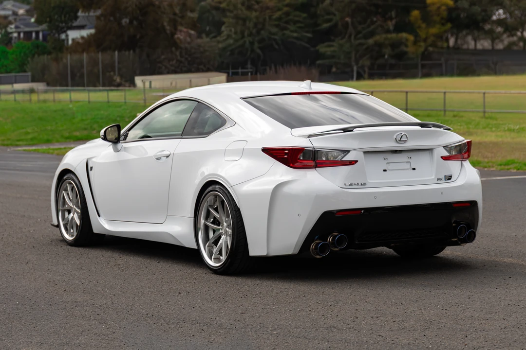 2014 Lexus RC F - Image 5 of 31