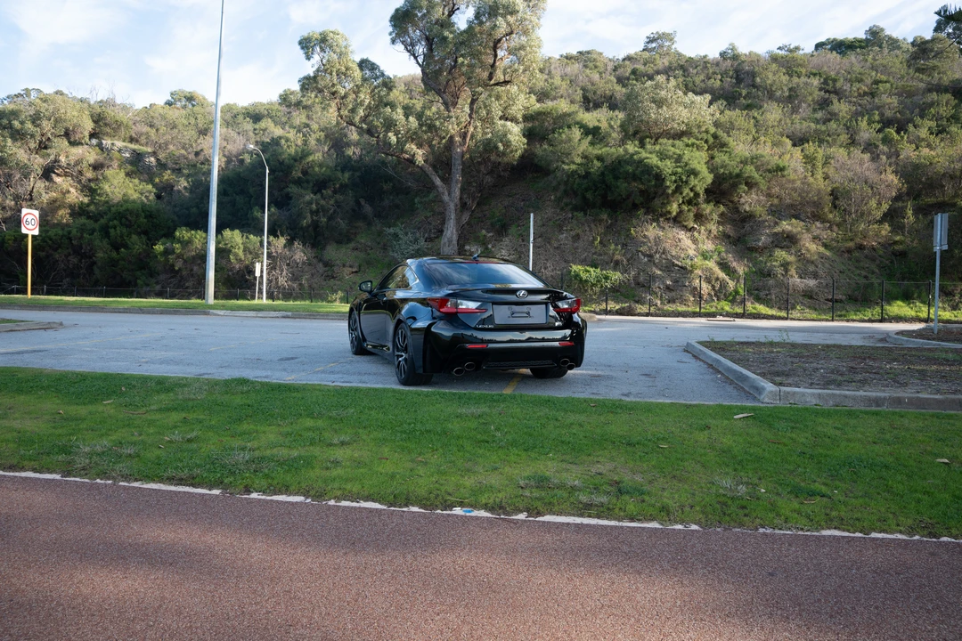 2014 Lexus RC F - Image 5 of 31