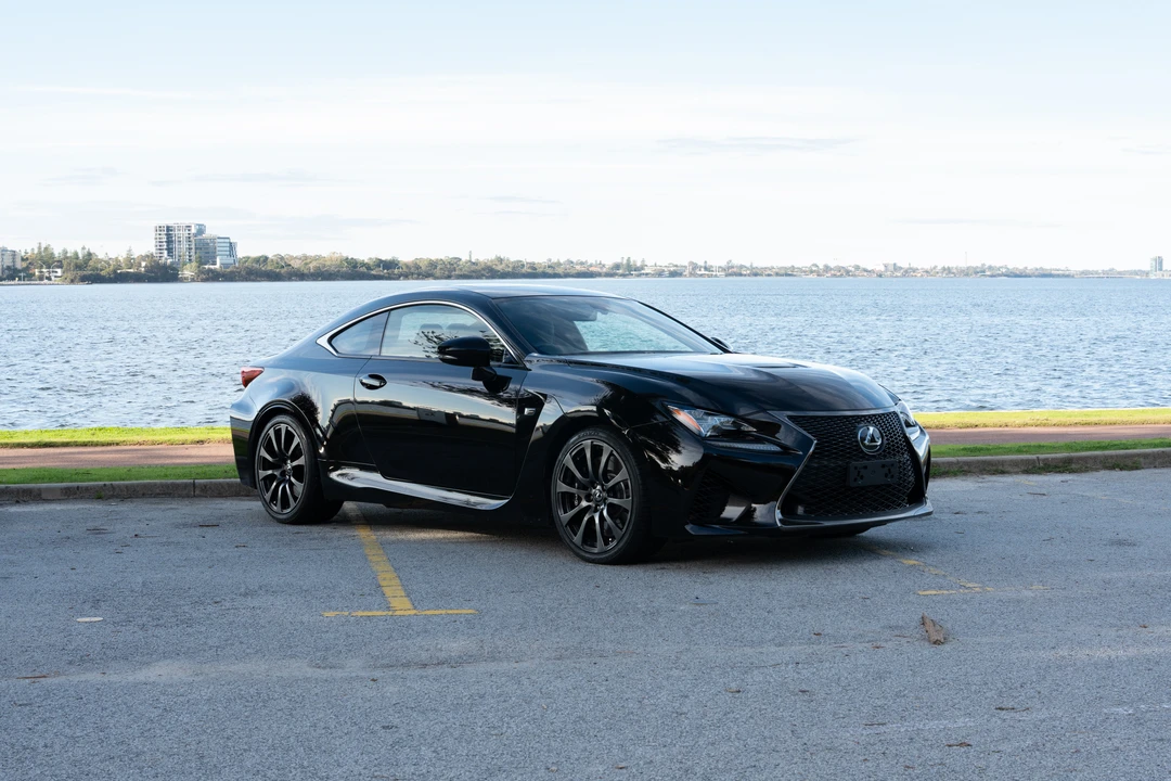 2014 Lexus RC F - Image 9 of 31