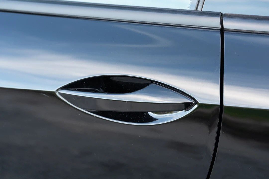 2014 Lexus RC F - Image 24 of 31