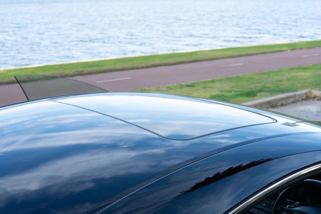 2014 Lexus RC F - Image 29 of 31