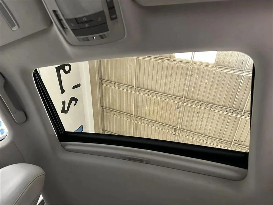 2014 Lexus RX 3rd Gen - Image 23 of 31