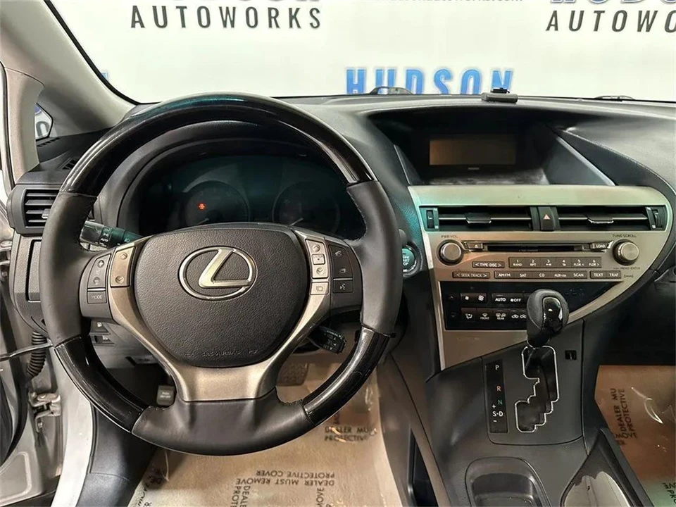 2014 Lexus RX 3rd Gen - Image 19 of 31