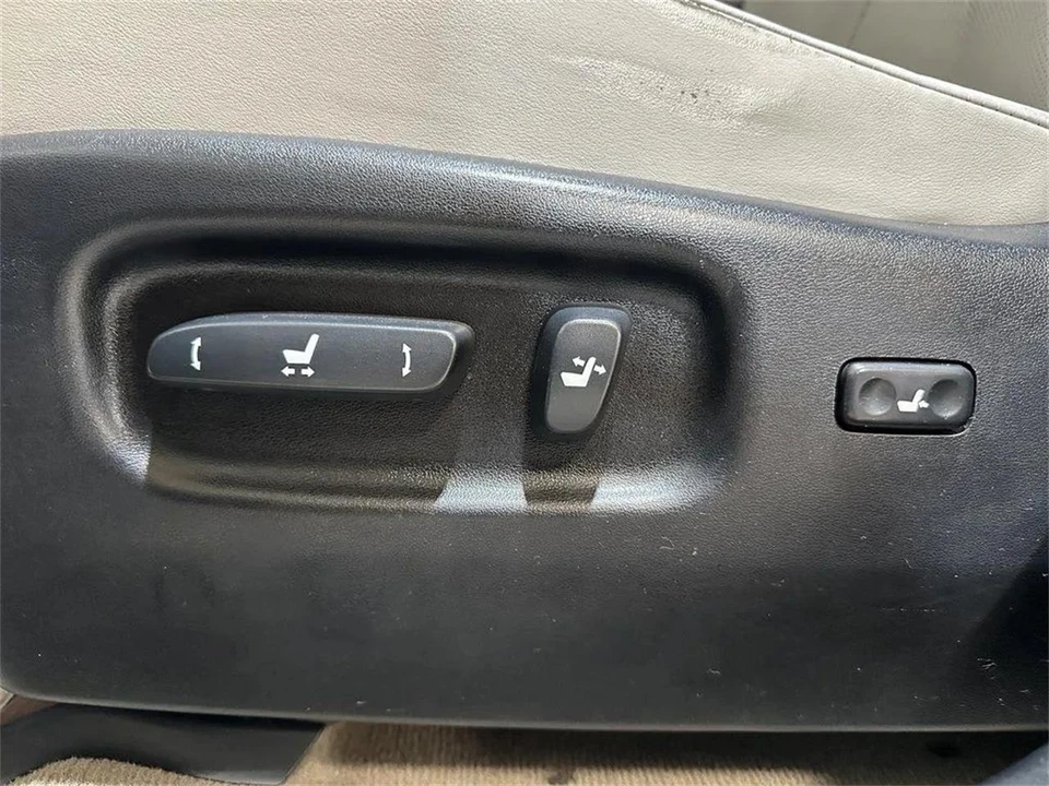 2014 Lexus RX 3rd Gen - Image 17 of 31