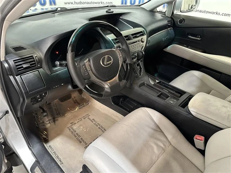 2014 Lexus RX 3rd Gen - Image 18 of 31