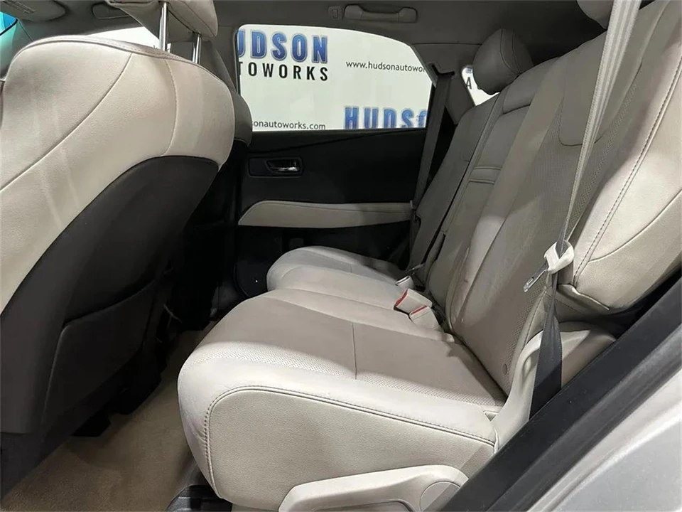 2014 Lexus RX 3rd Gen - Image 26 of 31