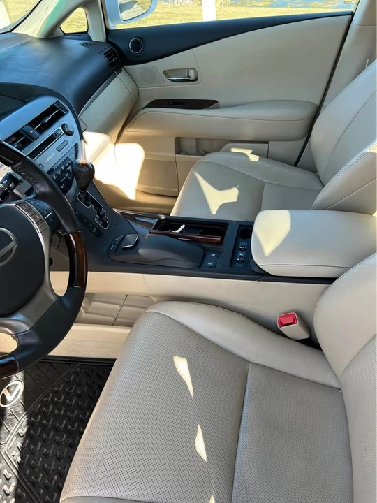 2014 Lexus RX 3rd Gen - Image 4 of 9