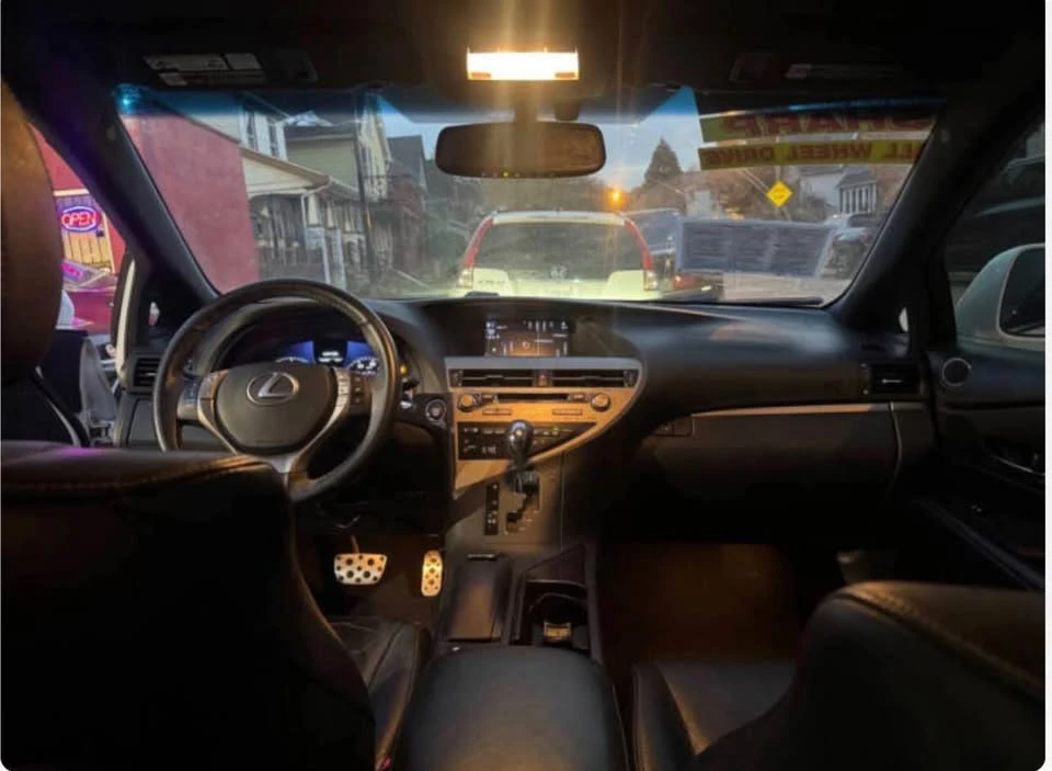2014 Lexus RX 3rd Gen - Image 2 of 11