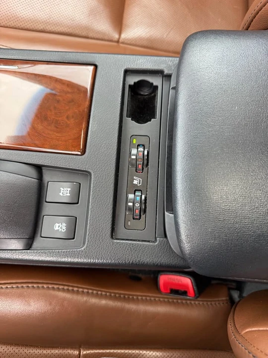 2014 Lexus RX 3rd Gen - Image 11 of 13
