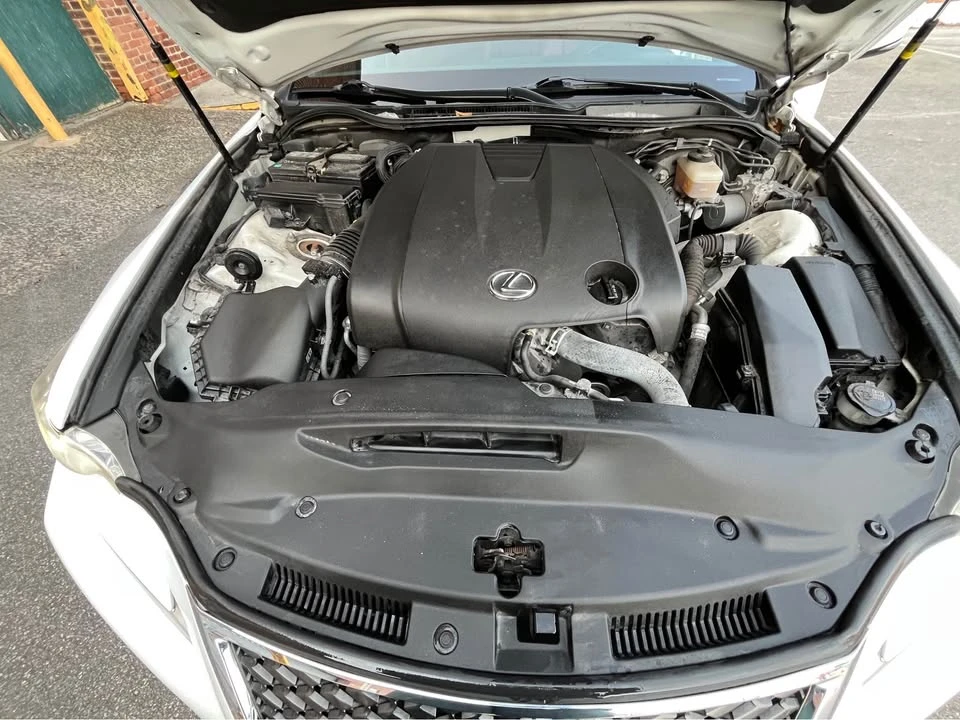 2014 Lexus RX 3rd Gen - Image 14 of 15