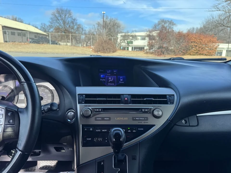2014 Lexus RX 3rd Gen - Image 12 of 20